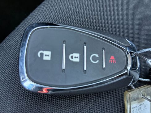 Used 2025 Chevrolet TrailBlazer LT image 23