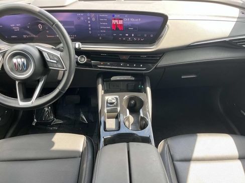 Used 2025 Buick Envision Preferred AWD/4WD image 17