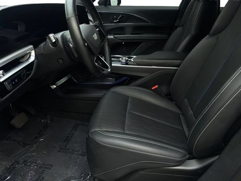 Used 2024 Cadillac Lyriq Luxury RWD image 27