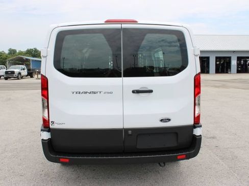 Used 2025 Ford Transit 250 Low Roof w/ Exterior Upgrade Package RWD image 9