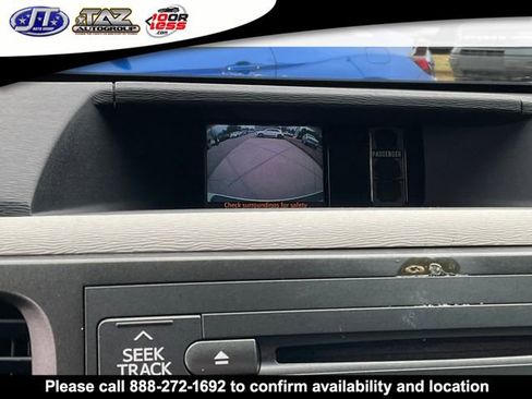 Used 2011 Toyota Sienna LE image 18