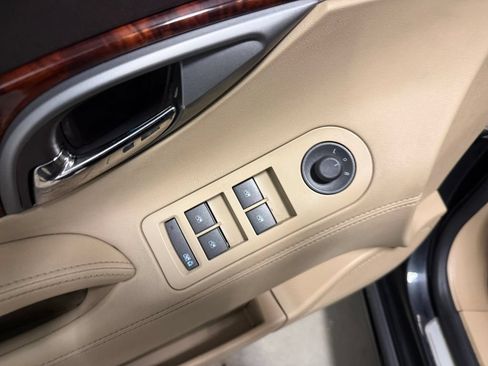 Used 2013 Buick LaCrosse Leather FWD image 24