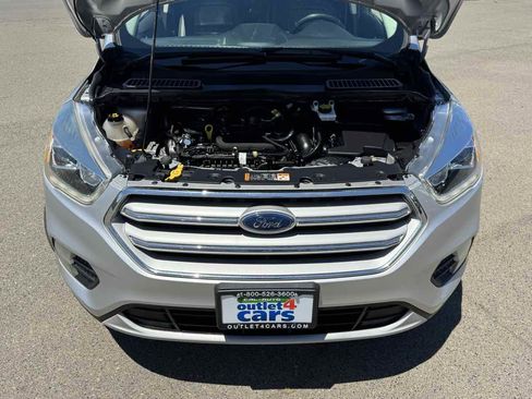 Used 2019 Ford Escape SEL AWD/4WD image 40