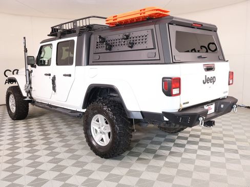 Used 2021 Jeep Gladiator Sport AWD/4WD image 21