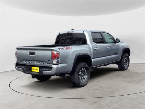 Certified 2023 Toyota Tacoma TRD Off-Road image 5