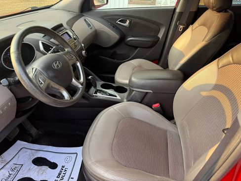 Used 2012 Hyundai Tucson GLS AWD/4WD image 11