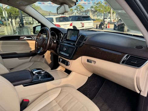 Used 2018 Mercedes-Benz GLE 350 image 22