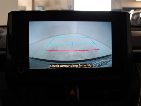 Used 2025 Toyota Corolla Cross L FWD image 17