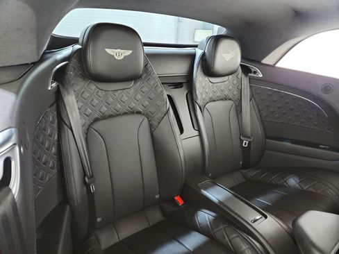 Used 2022 Bentley Continental GT image 28
