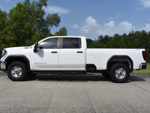 Used 2022 GMC Sierra 2500 Pro w/ Gooseneck/5TH Wheel Package AWD/4WD image 7