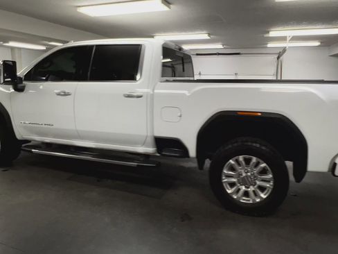 Used 2022 GMC Sierra 2500 Denali w/ Denali Ultimate Package image 46