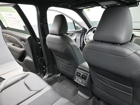 New 2026 Subaru Forester Wilderness AWD/4WD image 15