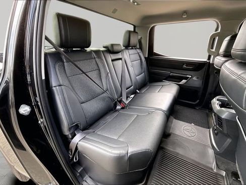 Used 2022 Toyota Tundra Limited image 17