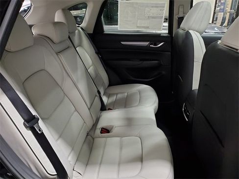 New 2025 MAZDA CX-5 AWD 2.5 S w/ Preferred Package image 13