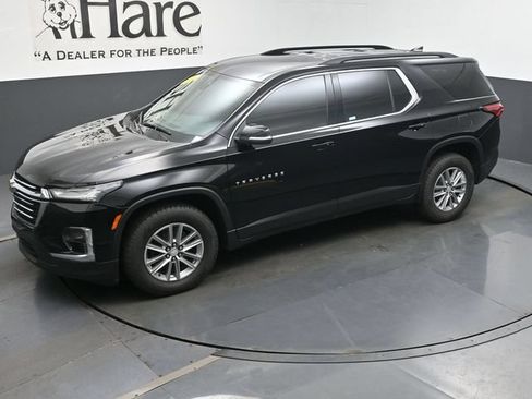 Used 2022 Chevrolet Traverse LT FWD image 47