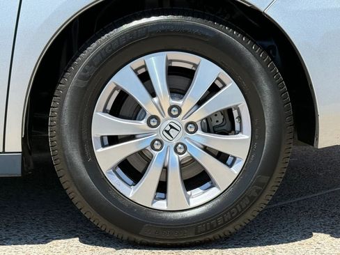Used 2016 Honda Odyssey EX-L image 27