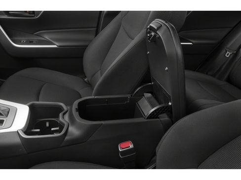 Used 2025 Toyota RAV4 LE AWD/4WD image 9