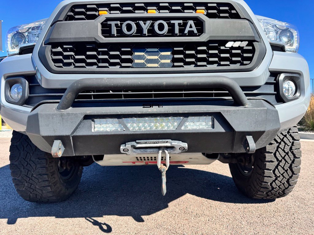 Used 2021 Toyota Tacoma TRD Off-Road AWD/4WD image 23
