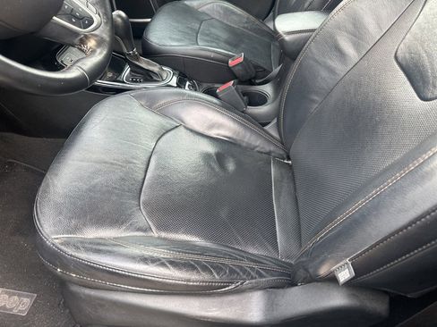 Used 2018 Jeep Compass Limited w/ Navigation Group image 15