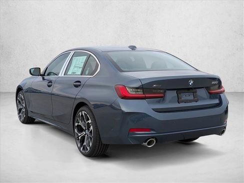 Used 2026 BMW 330i xDrive Sedan w/ Premium Package AWD/4WD image 9