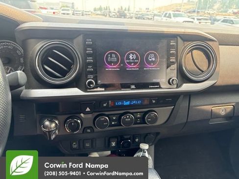 Used 2021 Toyota Tacoma TRD Pro AWD/4WD image 12