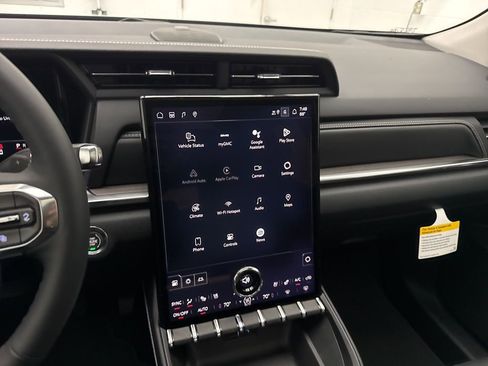 New 2026 GMC Terrain Denali image 17