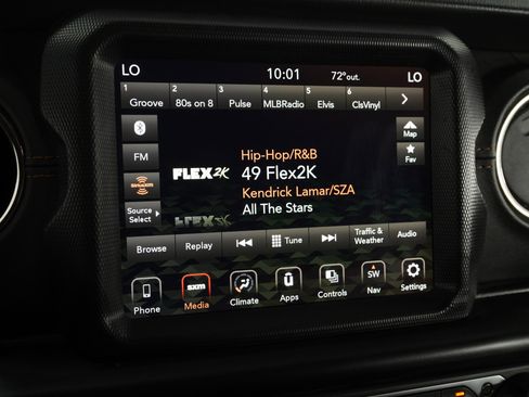 Used 2023 Jeep Gladiator Overland image 22