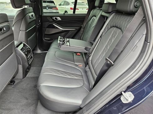 New 2026 BMW X5 M60i image 21