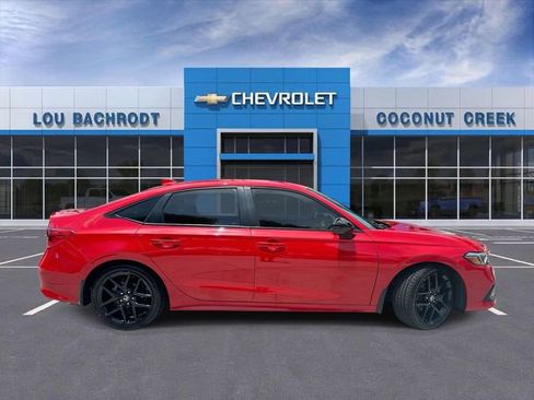 Used 2023 Honda Civic Sport image 9