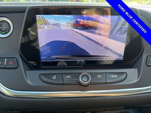 Used 2021 Chevrolet Blazer LT image 13