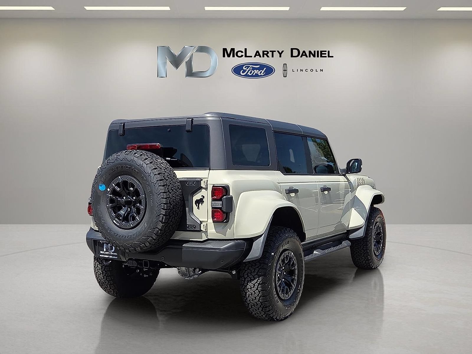 New 2026 Ford Bronco Raptor w/ Interior Carbon Fiber Pack AWD/4WD image 5