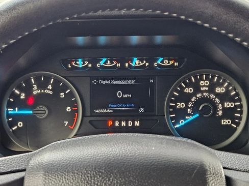 Used 2019 Ford F150 XLT w/ Equipment Group 302A Luxury image 11