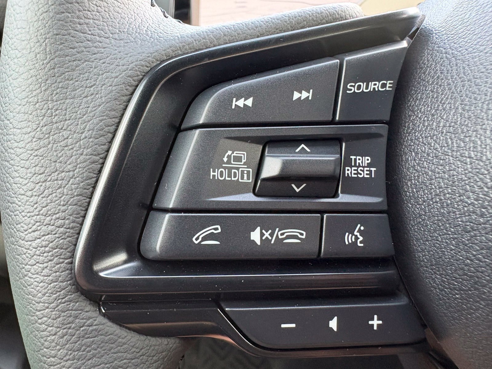 New 2026 Subaru Outback Limited AWD/4WD image 15