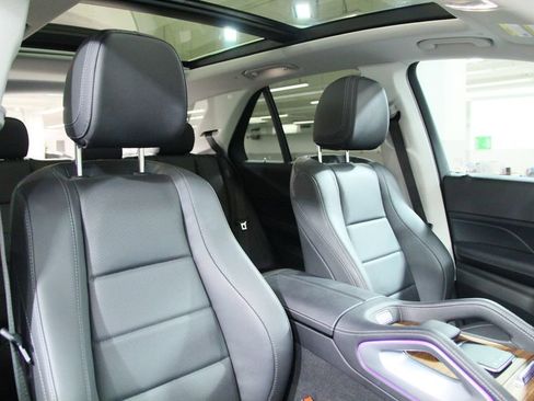 Certified 2024 Mercedes-Benz GLE 350 4MATIC image 25