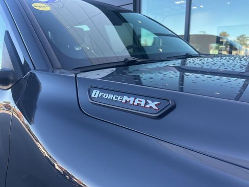 Used 2024 Toyota Tacoma TRD Off-Road image 10