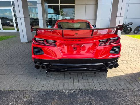 Used 2020 Chevrolet Corvette Stingray Premium Cpe w/ 3LT Preferred Equipment Group RWD image 3