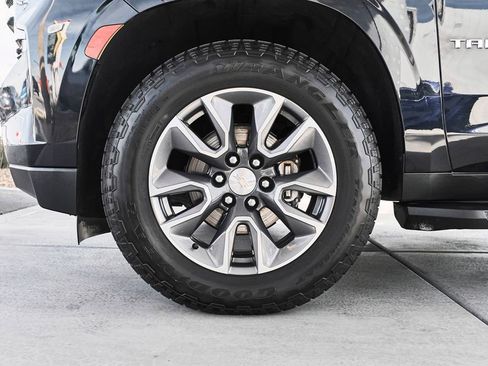 Used 2021 Chevrolet Tahoe LT AWD/4WD image 3