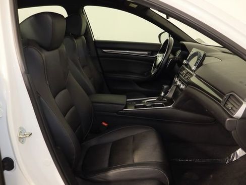 Used 2020 Honda Accord Sport image 18