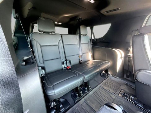 Used 2024 GMC Yukon XL Denali w/ Denali Reserve Package AWD/4WD image 26