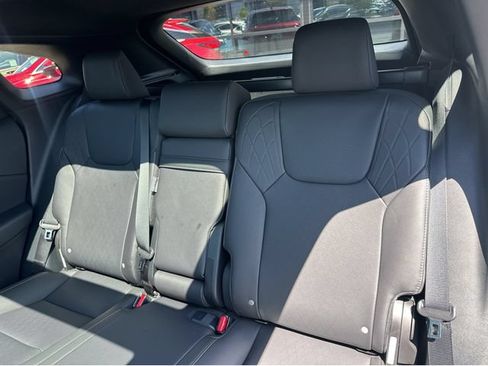 New 2026 Lexus RX 350 AWD/4WD image 18