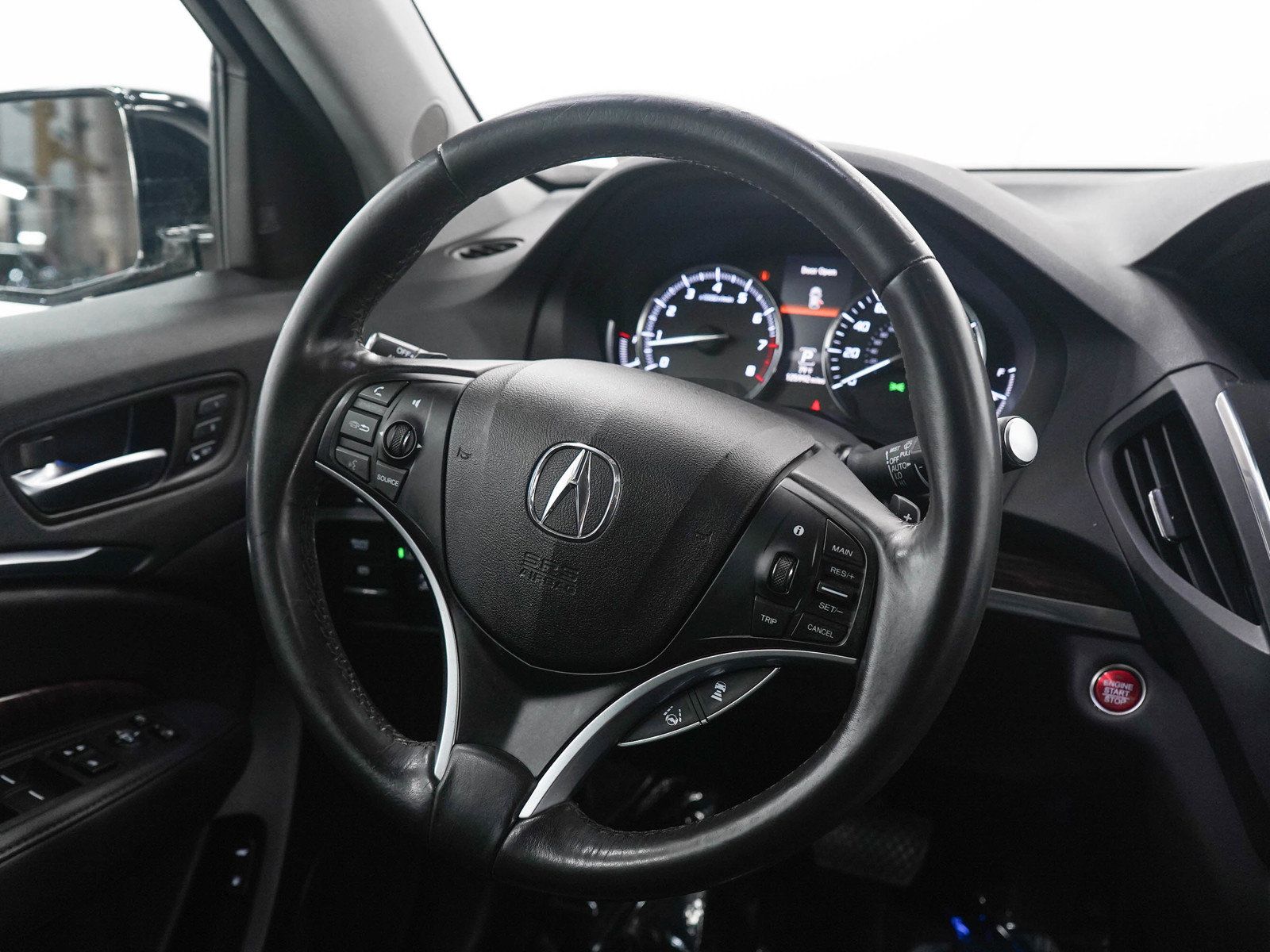 Used 2018 Acura MDX w/ Technology Package AWD/4WD image 14