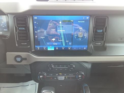 Used 2021 Ford Bronco Wildtrak AWD/4WD image 46