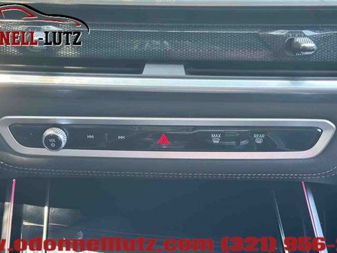 Used 2024 BMW X7 xDrive40i w/ Executive Package AWD/4WD image 28