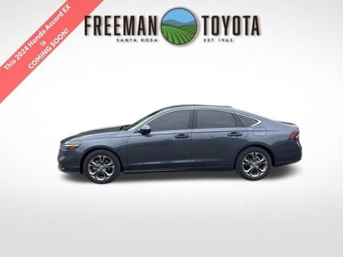 Used 2024 Honda Accord EX image 1
