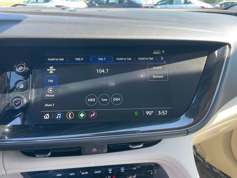 Used 2023 Buick Envision Essence AWD/4WD image 16