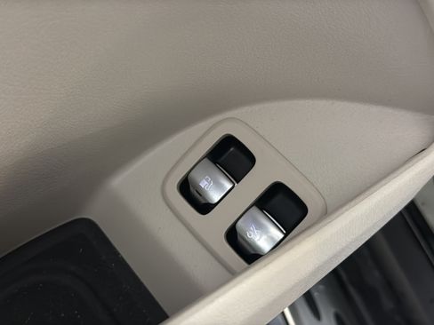 Certified 2026 Mercedes-Benz GLC 350e 4MATIC image 13