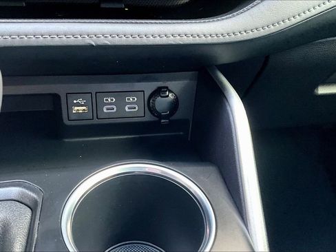 Used 2023 Toyota Highlander XSE image 16