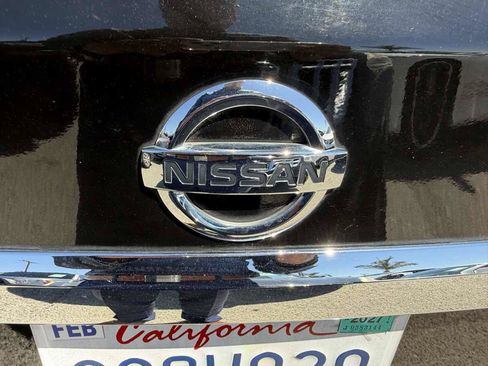 Used 2017 Nissan Altima 2.5 SV FWD image 7
