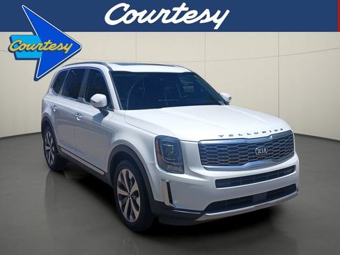 Used 2020 Kia Telluride S FWD image 1
