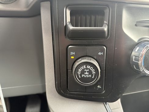 Used 2024 Ford F150 XLT w/ Mobile Office Package image 29